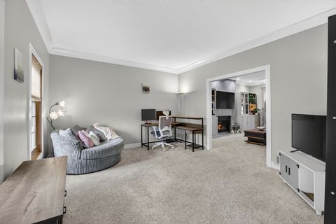 Tiny photo for 3850 E 59th Street, Davenport, IA 52807 (MLS # 12571662)