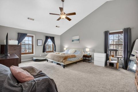 Tiny photo for 3850 E 59th Street, Davenport, IA 52807 (MLS # 12571662)