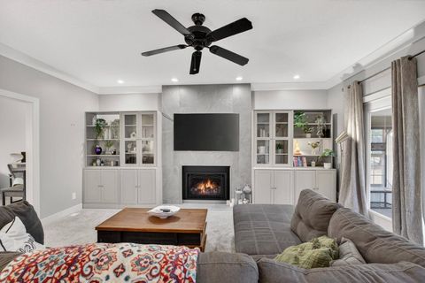 Tiny photo for 3850 E 59th Street, Davenport, IA 52807 (MLS # 12571662)