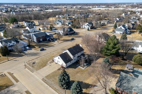 Tiny photo for 3850 E 59th Street, Davenport, IA 52807 (MLS # 12571662)