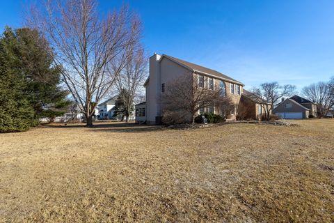 Tiny photo for 3850 E 59th Street, Davenport, IA 52807 (MLS # 12571662)
