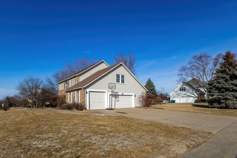 Tiny photo for 3850 E 59th Street, Davenport, IA 52807 (MLS # 12571662)
