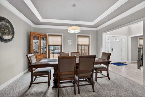 Tiny photo for 3850 E 59th Street, Davenport, IA 52807 (MLS # 12571662)