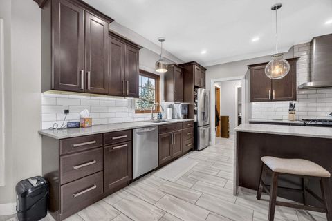 Tiny photo for 3850 E 59th Street, Davenport, IA 52807 (MLS # 12571662)