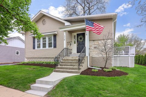 845 Smith Street Glen Ellyn IL 60137