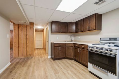 Tiny photo for 5707 W 90th Place, Oak Lawn, IL 60453 (MLS # 12588070)