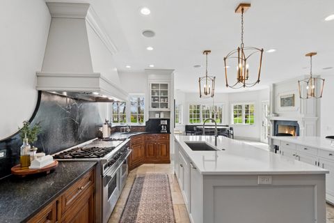 Tiny photo for 18 Hidden Brook Drive, North Barrington, IL 60010 (MLS # 12607525)