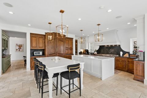 Tiny photo for 18 Hidden Brook Drive, North Barrington, IL 60010 (MLS # 12607525)