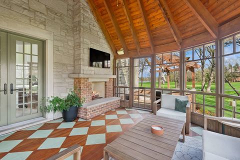 Tiny photo for 18 Hidden Brook Drive, North Barrington, IL 60010 (MLS # 12607525)