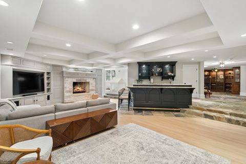 Tiny photo for 18 Hidden Brook Drive, North Barrington, IL 60010 (MLS # 12607525)