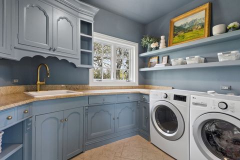 Tiny photo for 18 Hidden Brook Drive, North Barrington, IL 60010 (MLS # 12607525)