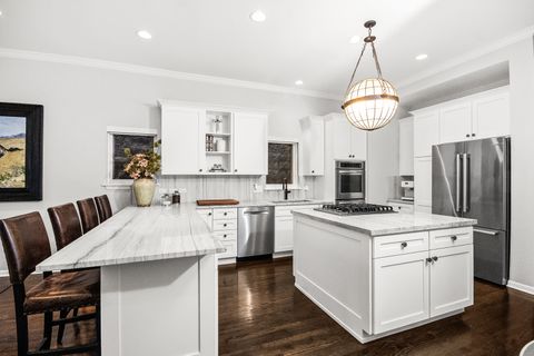 Tiny photo for 1720 N WINCHESTER Avenue, Chicago, IL 60622 (MLS # 12535897)