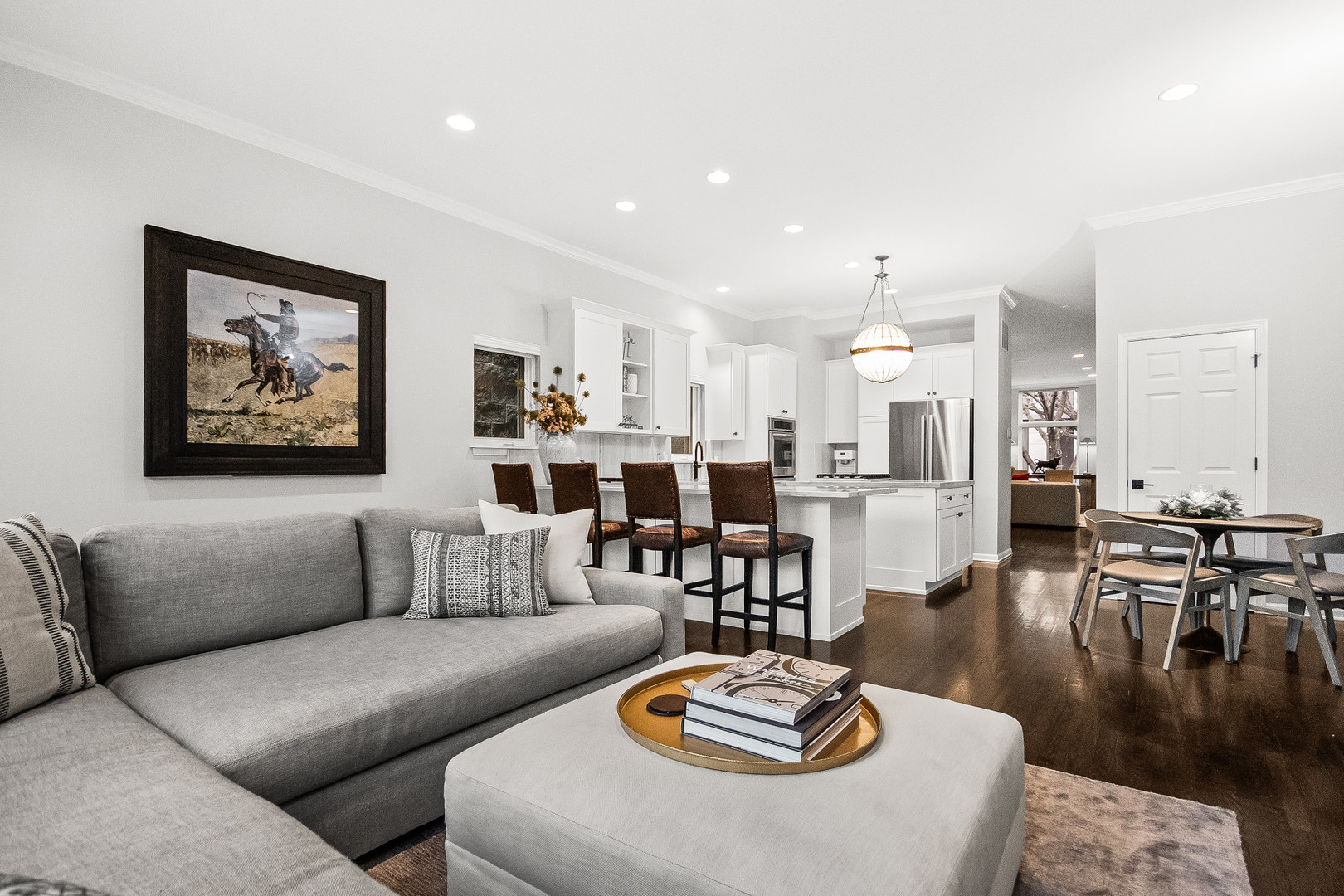 1720 N WINCHESTER Avenue