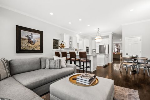 Tiny photo for 1720 N WINCHESTER Avenue, Chicago, IL 60622 (MLS # 12535897)