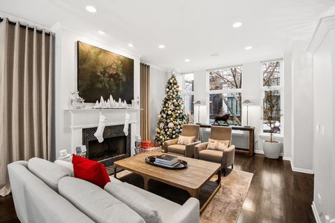 Tiny photo for 1720 N WINCHESTER Avenue, Chicago, IL 60622 (MLS # 12535897)