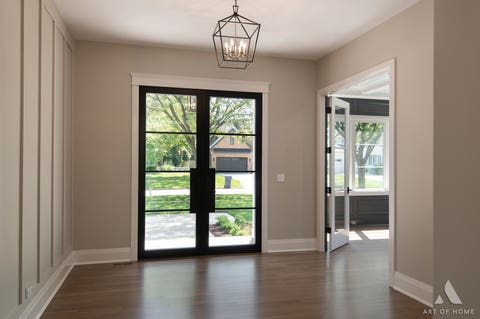 Tiny photo for 246 Holmes Avenue, Clarendon Hills, IL 60514 (MLS # 12685111)