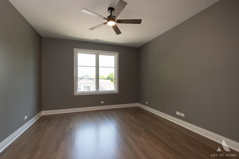 Tiny photo for 246 Holmes Avenue, Clarendon Hills, IL 60514 (MLS # 12685111)