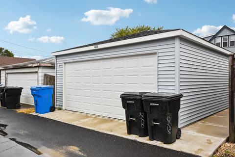 Tiny photo for 2430 N Normandy Avenue, Chicago, IL 60707 (MLS # 12634879)