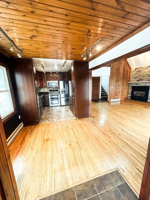 Tiny photo for 2211 613TH Avenue, Sabula, IA 52070 (MLS # QC4266297)