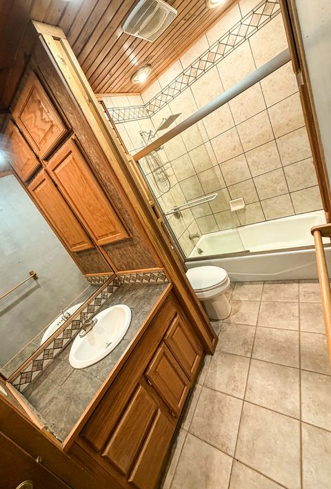 Tiny photo for 2211 613TH Avenue, Sabula, IA 52070 (MLS # QC4266297)