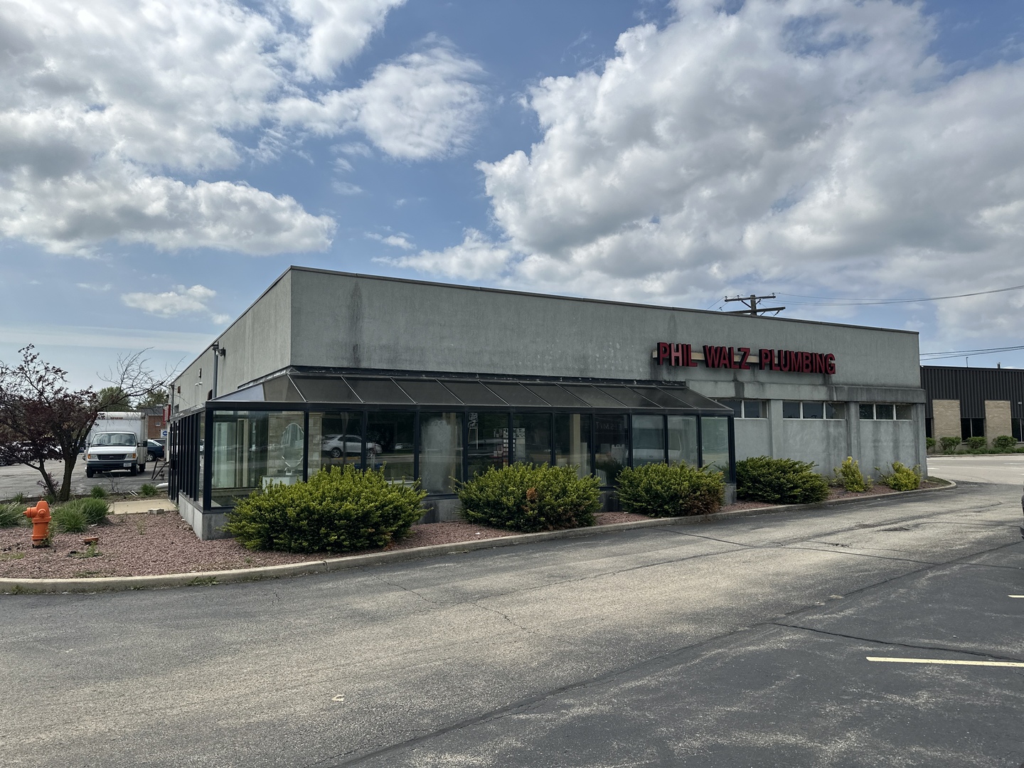 1340 W Ogden Avenue