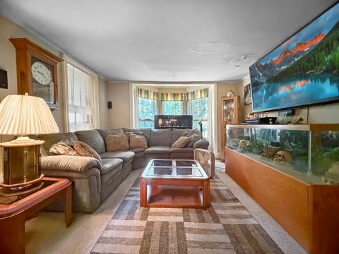 Tiny photo for 518 E 10th Street, Lockport, IL 60441 (MLS # 12684008)