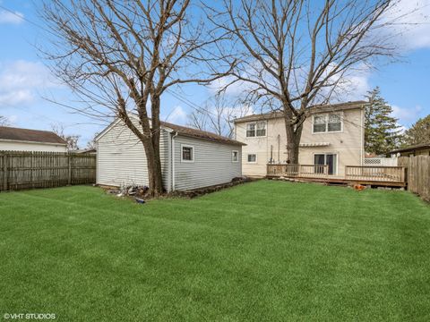 Tiny photo for 665 Cindy Lane, Wheeling, IL 60090 (MLS # 12444322)