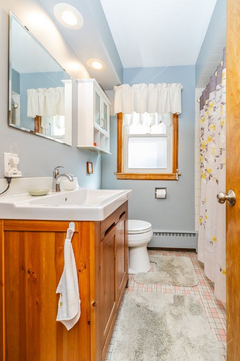 Tiny photo for 3416 W 64th Place, Chicago, IL 60629 (MLS # 12486934)