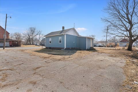 Tiny photo for 621 7th Avenue, Rock Island, IL 61201 (MLS # 12736154)