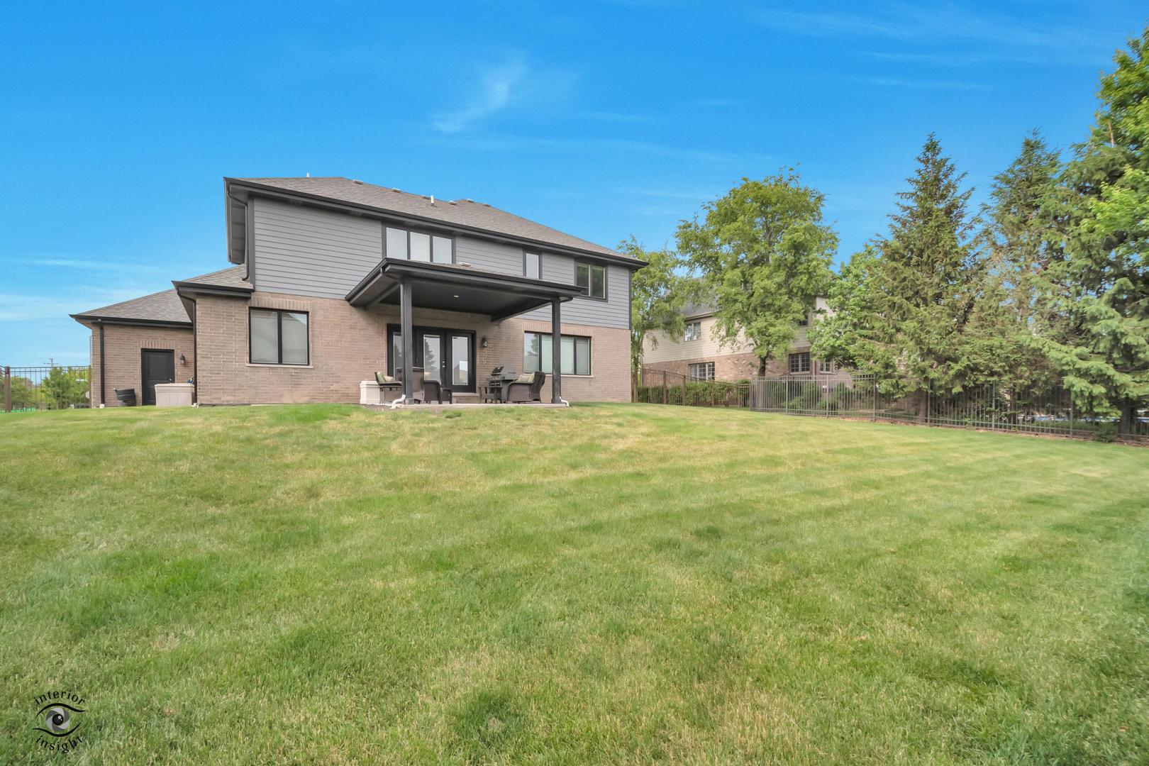 1973 Edgeview Drive