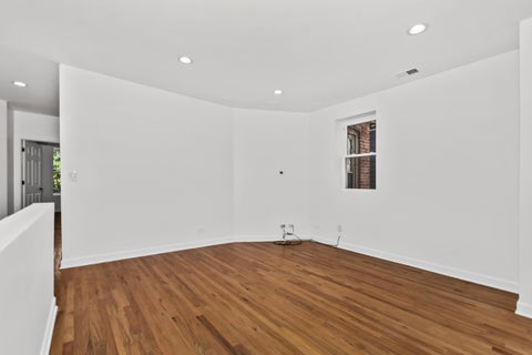 Tiny photo for 4023 S Calumet Avenue #2N, Chicago, IL 60653 (MLS # 12731251)
