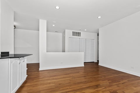 Tiny photo for 4023 S Calumet Avenue #2N, Chicago, IL 60653 (MLS # 12731251)