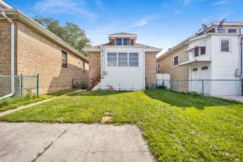 Tiny photo for 7807 W Cressett Drive W, Elmwood Park, IL 60707 (MLS # 12476812)
