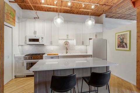 Tiny photo for 550 N Kingsbury Street #205, Chicago, IL 60654 (MLS # 12772635)