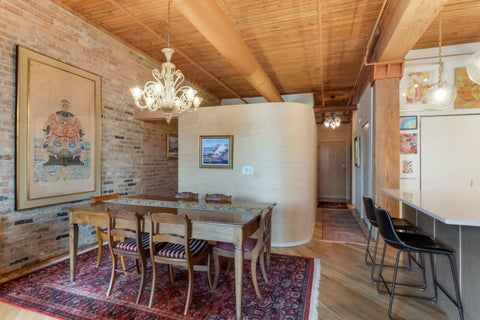 Tiny photo for 550 N Kingsbury Street #205, Chicago, IL 60654 (MLS # 12772635)