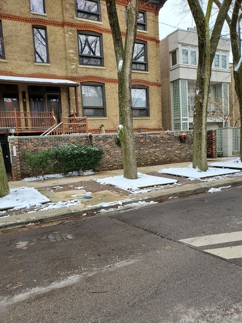 2137 N Lakewood Avenue 3SR Chicago IL 60614