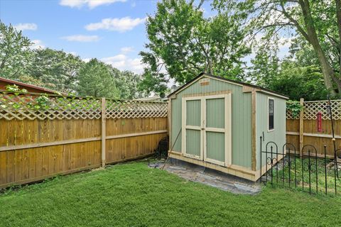 Tiny photo for 805 Shurts Street, Urbana, IL 61801 (MLS # 12424279)
