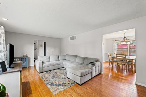 Tiny photo for 805 Shurts Street, Urbana, IL 61801 (MLS # 12424279)