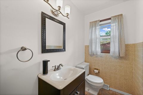 Tiny photo for 805 Shurts Street, Urbana, IL 61801 (MLS # 12424279)