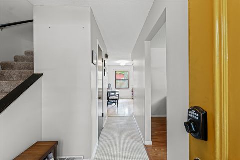 Tiny photo for 805 Shurts Street, Urbana, IL 61801 (MLS # 12424279)