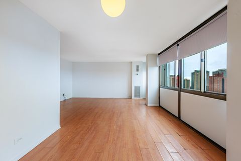 Tiny photo for 4850 S Lake Park Avenue #2111, Chicago, IL 60615 (MLS # 12615432)