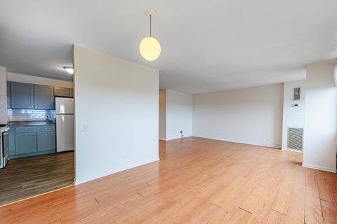 Tiny photo for 4850 S Lake Park Avenue #2111, Chicago, IL 60615 (MLS # 12615432)
