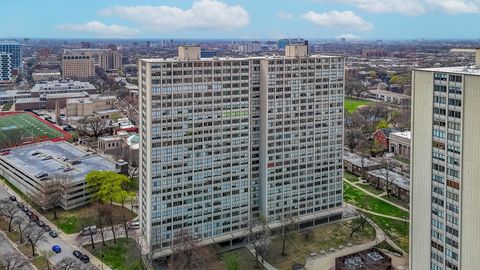 Photo of 4850 S Lake Park Avenue #2111, Chicago, IL 60615 (MLS # 12615432)