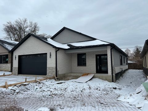 Tiny photo for 10734 S Worth Avenue, Worth, IL 60482 (MLS # 12618073)