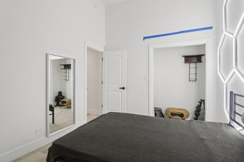 Tiny photo for 43 Oak Creek Court, Burr Ridge, IL 60527 (MLS # 12561760)