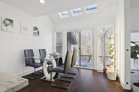 Tiny photo for 43 Oak Creek Court, Burr Ridge, IL 60527 (MLS # 12561760)