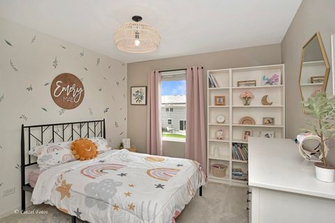 Tiny photo for 283 Maryland Lane, Pingree Grove, IL 60140 (MLS # 12647597)
