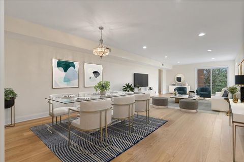 Tiny photo for 1500 OAK Avenue #4C, Evanston, IL 60201 (MLS # 12625323)