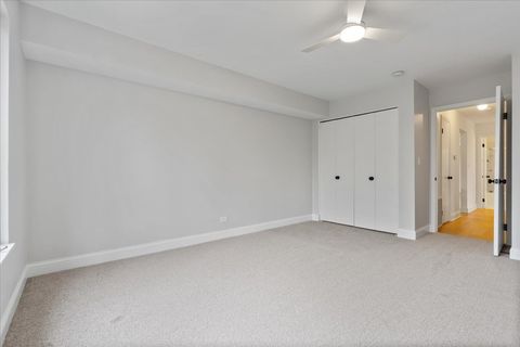Tiny photo for 1500 OAK Avenue #4C, Evanston, IL 60201 (MLS # 12625323)