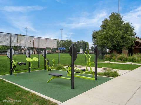 Tiny photo for 7071 W TOUHY Avenue #408, Niles, IL 60714 (MLS # 12735902)